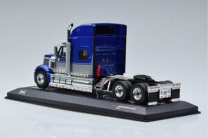 International Lonestar Sininen IXO 1:43 TR118 Metalli — kuva 5 / 6