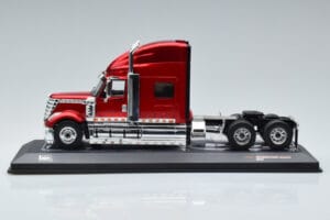International Lonestar Punainen IXO 1:43 TR103 Metalli — kuva 3 / 6