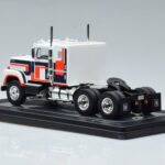 International Transtar 4300 Valkoinen IXO 1:43 - image 5 of 6