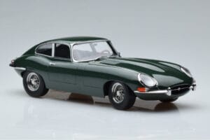 Jaguar E-Type Series 1 British Racing Vihreä KK-Scale 1:18 KKDC180431 Metalli — kuva 4 / 6