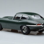 Jaguar E-Type Series 1 British Racing Vihreä KK-Scale 1:18 - image 5 of 6