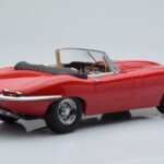 Jaguar E-Type Series 1 Roadster Punainen KK-Scale 1:18 - image 2 of 6