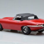 Jaguar E-Type Series 1 Roadster Punainen KK-Scale 1:18 - image 5 of 6