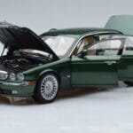 Jaguar XJ6 X350 Racing Vihreä Almost Real 1:18 - image 2 of 13