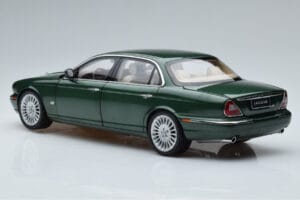 Jaguar XJ6 X350 Racing Vihreä Almost Real 1:18 810502 Metalli — kuva 7 / 13