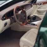 Jaguar XJ6 X350 Racing Vihreä Almost Real 1:18 - image 8 of 13