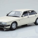 Jaguar XJ6 XJ40 Glacier Valkoinen Almost Real 1:18