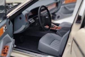 Jaguar XJ6 XJ40 Glacier Valkoinen Almost Real 1:18 810542 Metalli — kuva 8 / 11