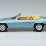 Jaguar XJS V12 Avoauto Vaaleansininen Metallic Norev 1:18 182635 Metalli - image 3 of 6