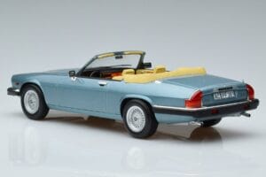 Jaguar XJS V12 Avoauto Vaaleansininen Metallic Norev 1:18 182635 Metalli — kuva 5 / 6