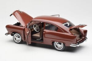 Kaiser Henry J Caribbean Coral Metallic Sun Star 1:18 5101 Metalli — kuva 5 / 8