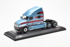 Kenworth T2000 Vaaleansininen Punainen IXO 1:43 TR180 Metalli — kuva 2 / 4