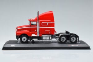 Kenworth T600 Punainen IXO 1:43 TR109 Metalli — kuva 3 / 6