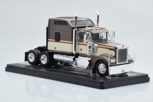 Kenworth W900 Ruskea IXO 1:43 TR145 Metalli — kuva 3 / 4