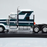 Kenworth W900 Vihreä Valkoinen IXO 1:43 - image 3 of 6