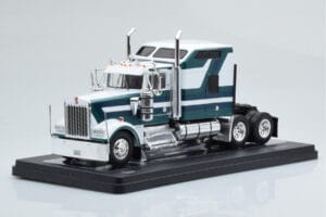 Kenworth W900 Vihreä Valkoinen IXO 1:43 TR164