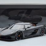 Koenigsegg Jesko Absolut Graphite Harmaa Asia Exclusive GT Spirit 1:18 - image 6 of 6