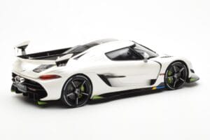 Koenigsegg Jesko Attack Valkoinen GT Spirit 1:18 GT389 Hartsi — kuva 2 / 6