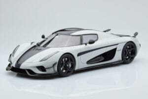 Koenigsegg Regera Harmaa Asia Exclusive GT Spirit 1:18 CLDC026