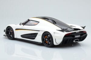 Koenigsegg Regera Valkoinen GT Spirit 1:18 GT391 Hartsi — kuva 4 / 5