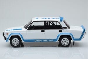 Lada 2105 VFTS Valkoinen IXO 1:18 18CMC144 Metalli — kuva 3 / 6