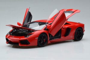 Lamborghini Aventador LP700-4 Andromeda Punainen AUTOart 1:18 74669 Metalli — kuva 2 / 10