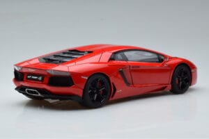 Lamborghini Aventador LP700-4 Andromeda Punainen AUTOart 1:18 74669 Metalli — kuva 3 / 10