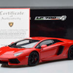 Lamborghini Aventador LP700-4 Andromeda Punainen AUTOart 1:18 - image 10 of 10
