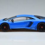 Lamborghini Aventador LP750-4 SV Sininen AUTOart 1:18 74559 Komposiitti - image 4 of 8