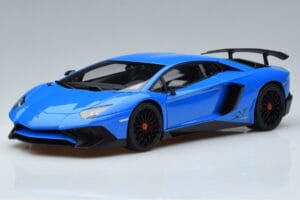 Lamborghini Aventador LP750-4 SV Sininen AUTOart 1:18 74559 Komposiitti