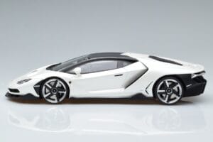 Lamborghini Centenario Helmiäisvalkoinen GT Spirit 1:18 GTS18503W Hartsi — kuva 3 / 6