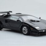 Lamborghini Countach LP5000S Musta AUTOart 1:18 - image 6 of 10