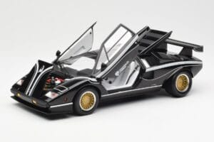 Lamborghini Countach LP 500R Musta Kyosho 1:18 08320C Metalli — kuva 2 / 8
