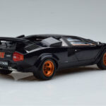 Lamborghini Countach LP500S Walter Wolf Tummansininen Kyosho 1:18 - image 3 of 11