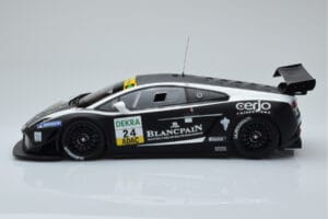 Lamborghini Gallardo LP600+ GT3 Reiter Engineering #24 N. Hayek / P. Kox ADAC GT Masters 2011 Minichamps 1:18 151111124 Metal — kuva 3 / 6