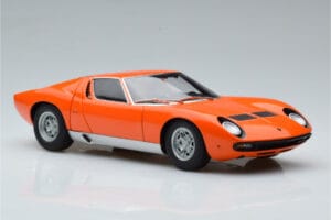 Lamborghini Miura SV Oranssi AUTOart 1:18 74542 Metalli — kuva 6 / 8