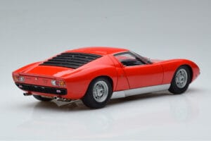 Lamborghini Miura SV Punainen AUTOart 1:18 74543 Metalli — kuva 3 / 8