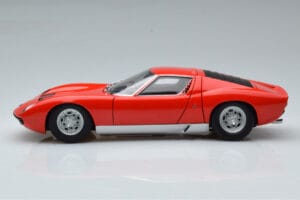 Lamborghini Miura SV Punainen AUTOart 1:18 74543 Metalli — kuva 5 / 8