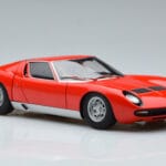 Lamborghini Miura SV Punainen AUTOart 1:18 - image 6 of 8