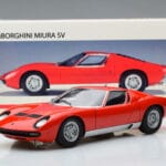 Lamborghini Miura SV Punainen AUTOart 1:18 - image 8 of 8