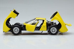 Lamborghini Miura SV Keltainen Kyosho 1:18 08317Y Metalli — kuva 4 / 11