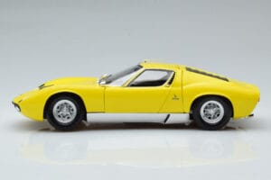 Lamborghini Miura SV Keltainen Kyosho 1:18 08317Y Metalli — kuva 5 / 11