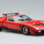 Lamborghini Miura SVR Punainen Kyosho 1:18 - image 6 of 9