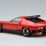 Lamborghini Miura SVR Punainen Kyosho 1:18 - image 7 of 9