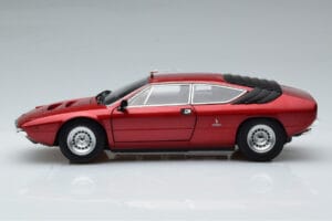 Lamborghini Urraco P250 Punainen Kyosho 1:18 08446R Metalli — kuva 5 / 10