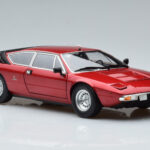 Lamborghini Urraco P250 Punainen Kyosho 1:18 - image 6 of 10