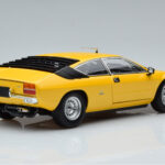 Lamborghini Urraco Keltainen Kyosho 1:18 - image 3 of 10