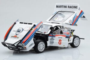 Lancia 037 Martini #8 A. Bettega / M. Perissinot Safari Rally 1985 Kyosho 1:18 08306J Metalli — kuva 2 / 8