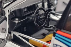 Lancia Delta HF Integrale Evoluzione #3 D. Auriol / B. Occelli Tour de Corse 1992 Kyosho 1:18 08348H Metalli — kuva 7 / 9