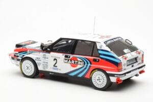 Lancia Delta Integrale 16V #2 M. Biasion / T. Siviero Rally Safari 1990 IXO 1:18 18RMC139A Metalli — kuva 5 / 6